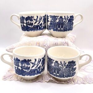 Four Churchill England Blue Willow Tea Cups